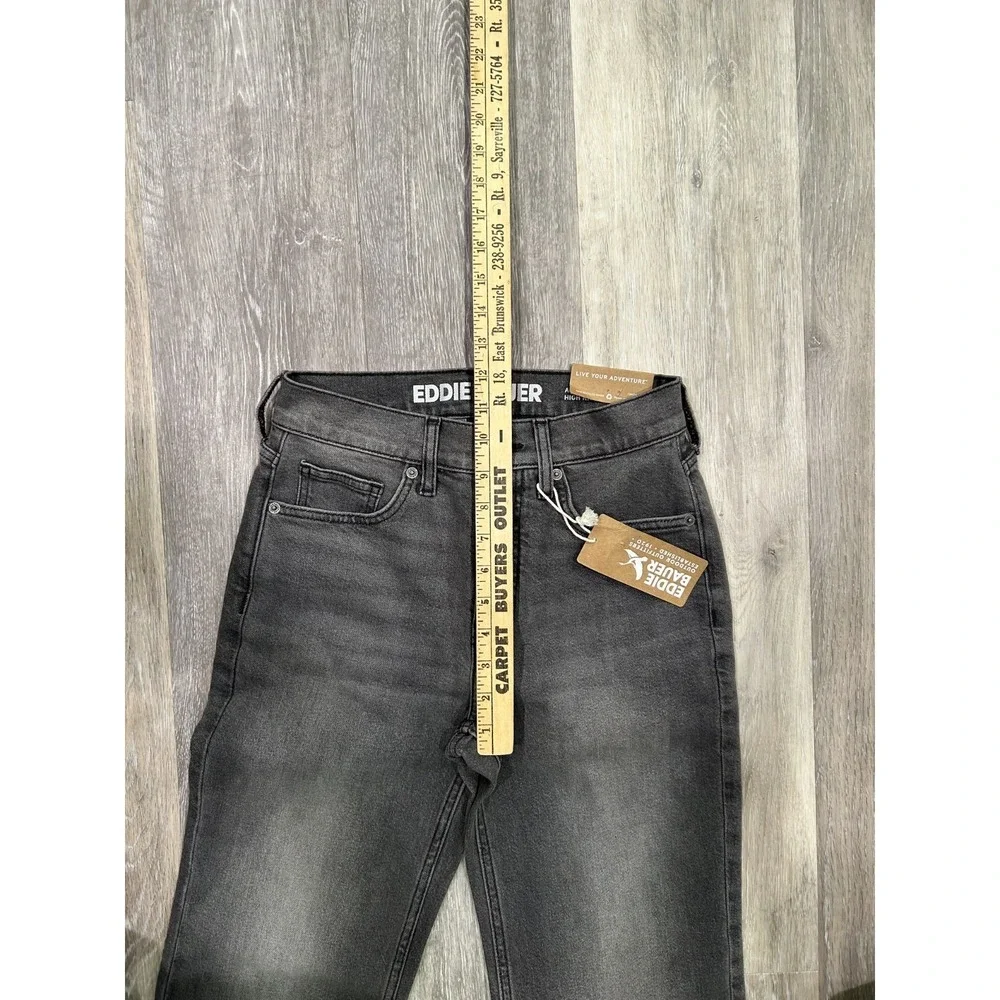 Eddie Bauer Authentic Perfect Straight Leg Jeans Womens 2 Washed Black High Rise